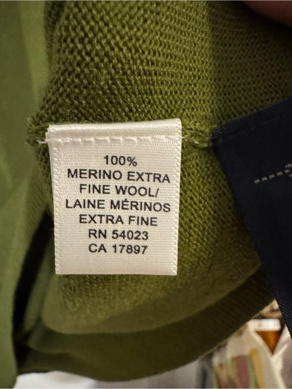 Banana Republic Men XL 100% Merino Wool Sweater Vest Olive Green V Neck